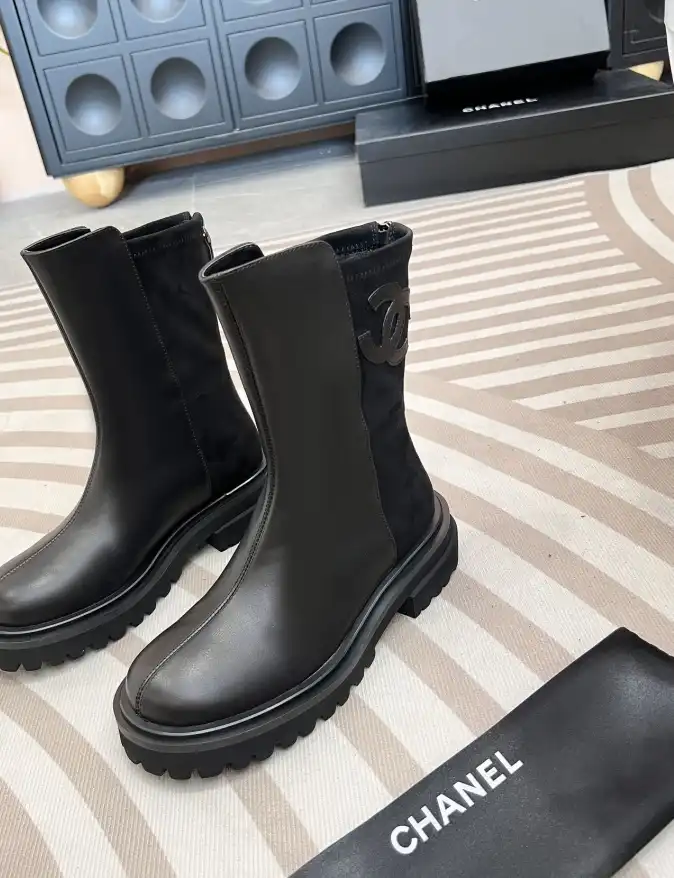 hype Chanel Boots