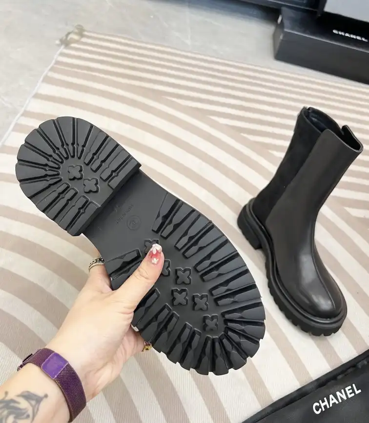 hype Chanel Boots