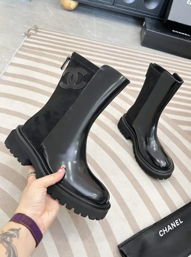 hype Chanel Boots