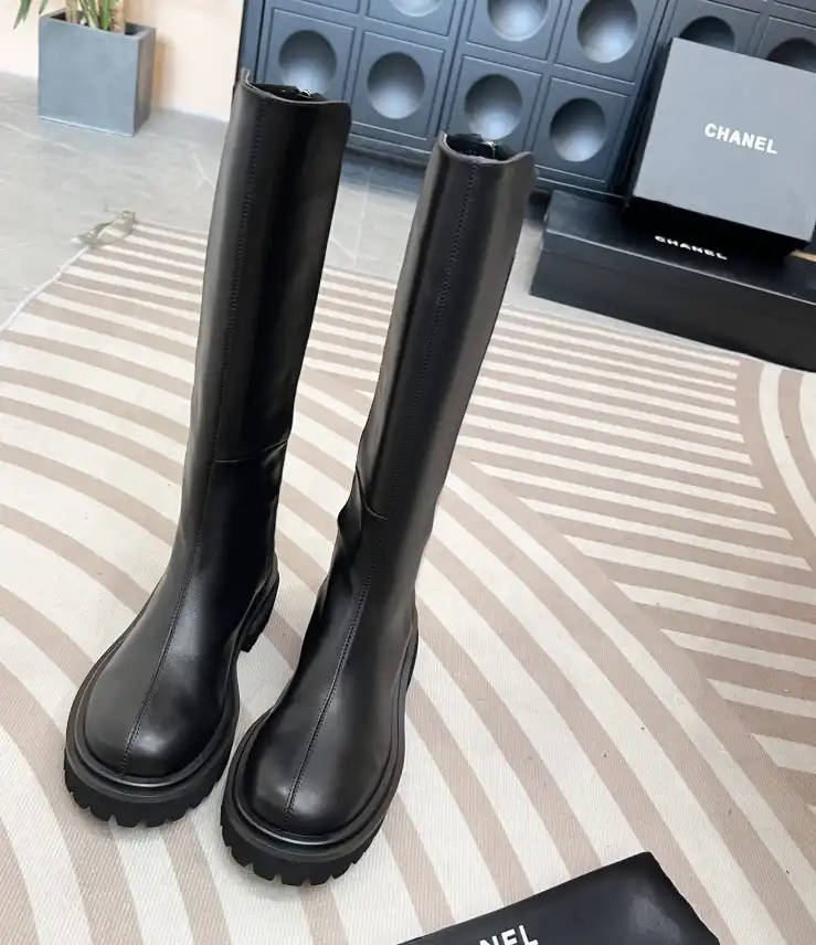 hype Chanel Boots