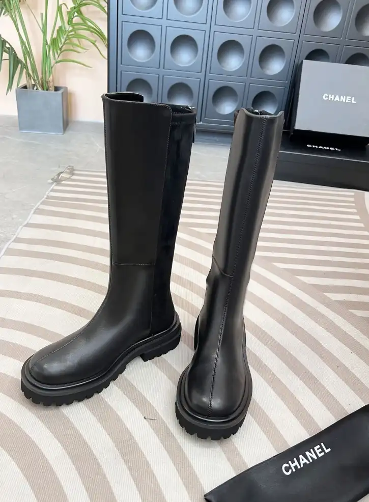 hype Chanel Boots