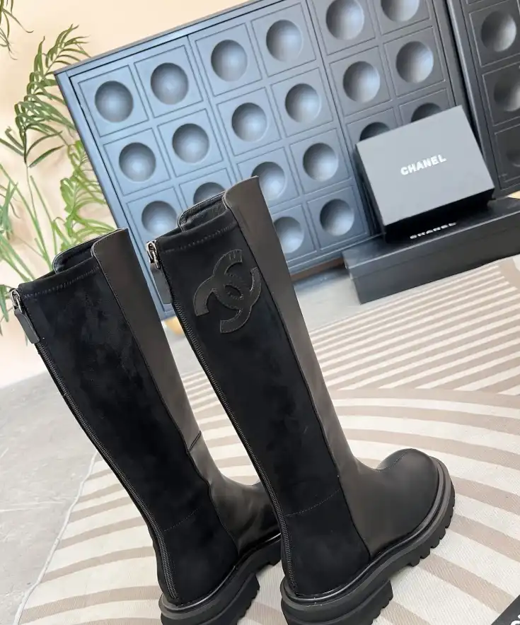 hype Chanel Boots