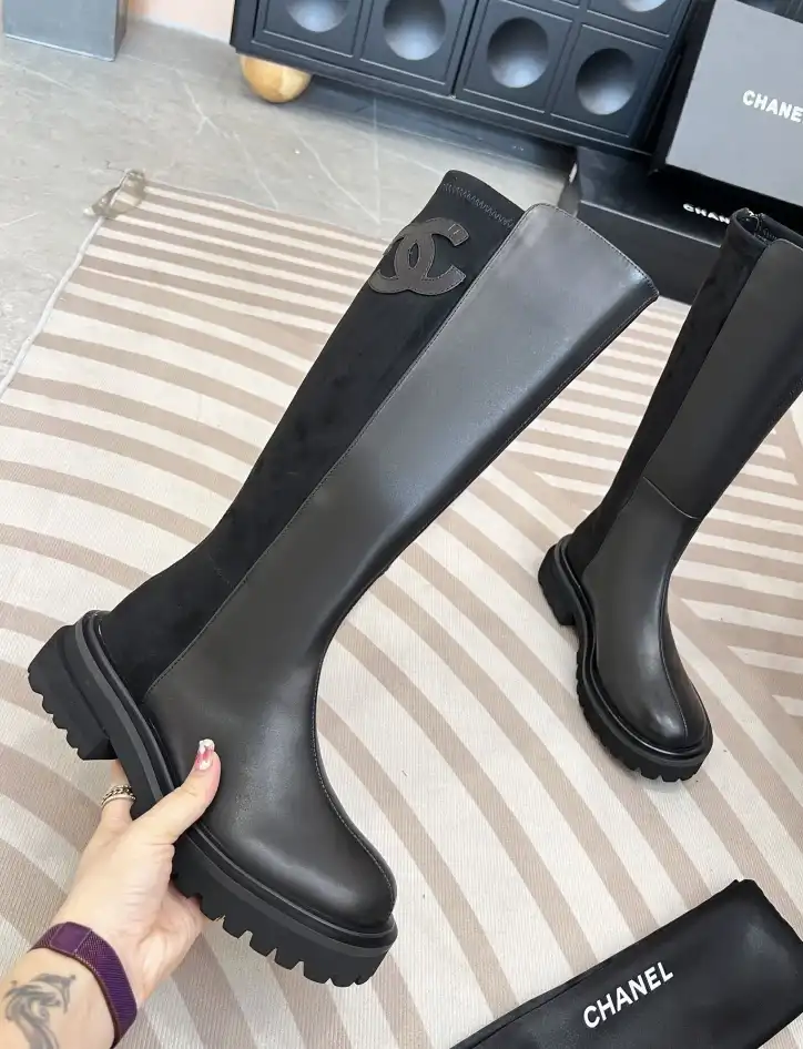 hype Chanel Boots