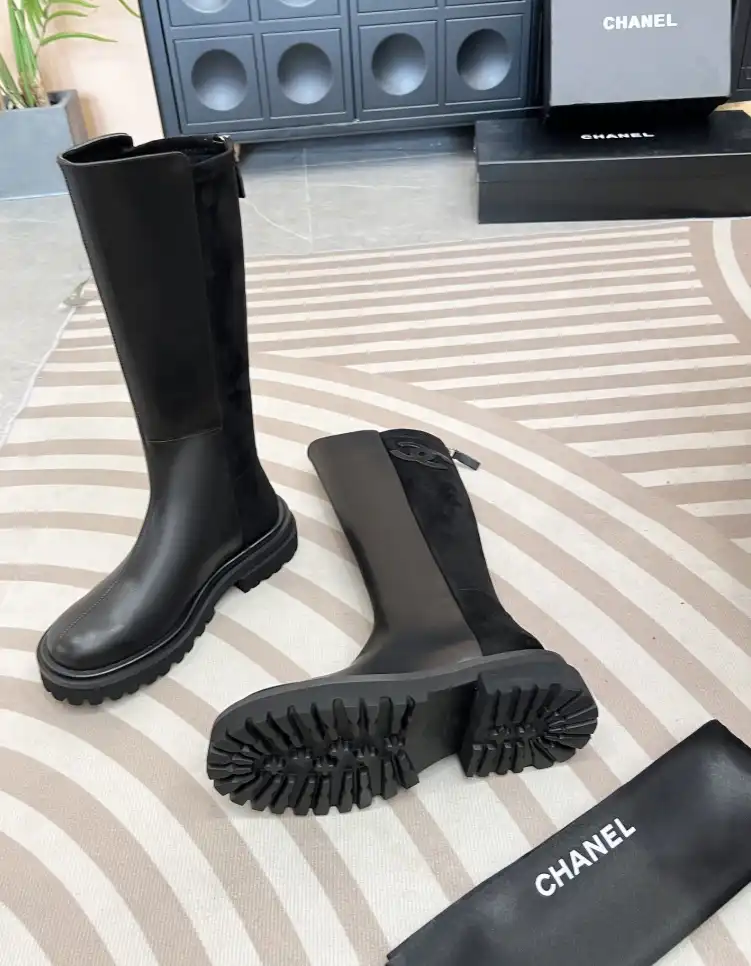 hype Chanel Boots