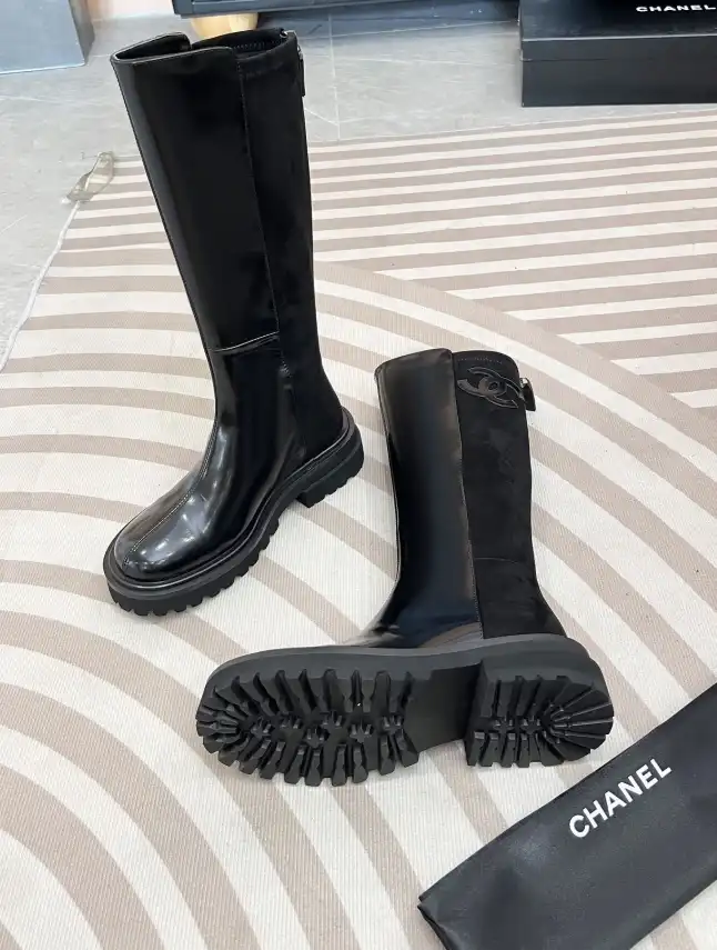 hype Chanel Boots