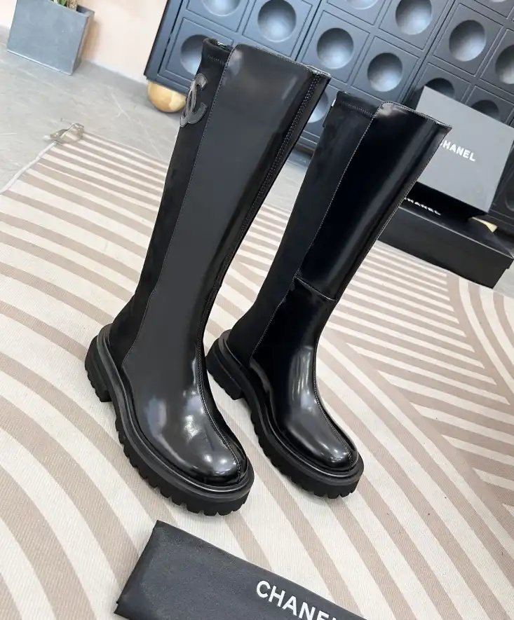 hype Chanel Boots