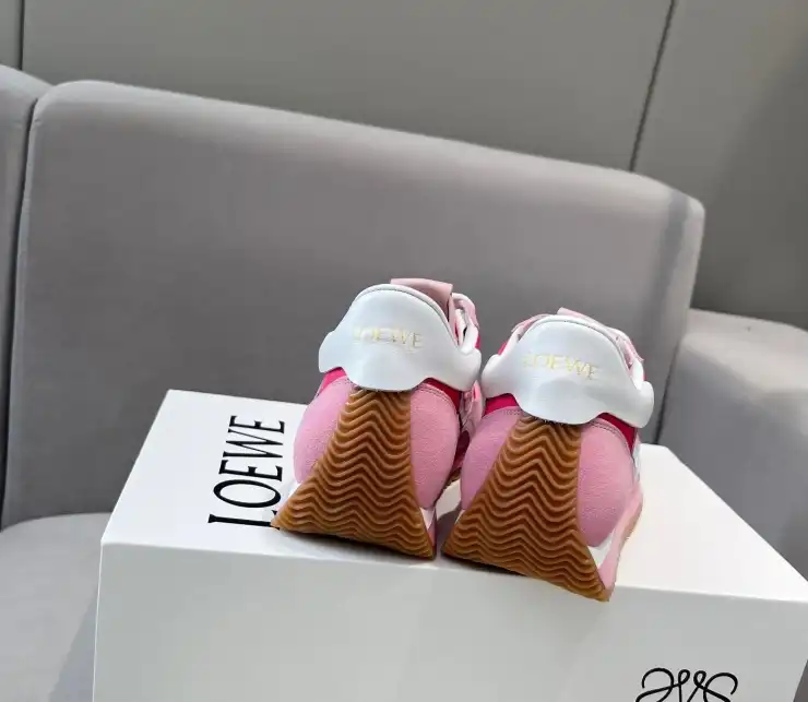 hype Loewe Sneakers