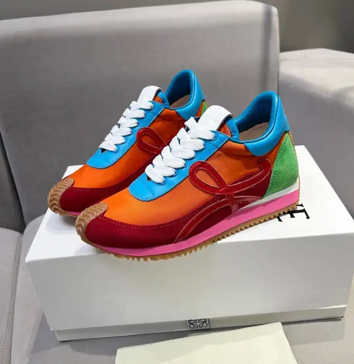 hype Loewe Sneakers