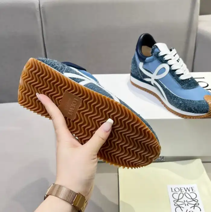 hype Loewe Sneakers