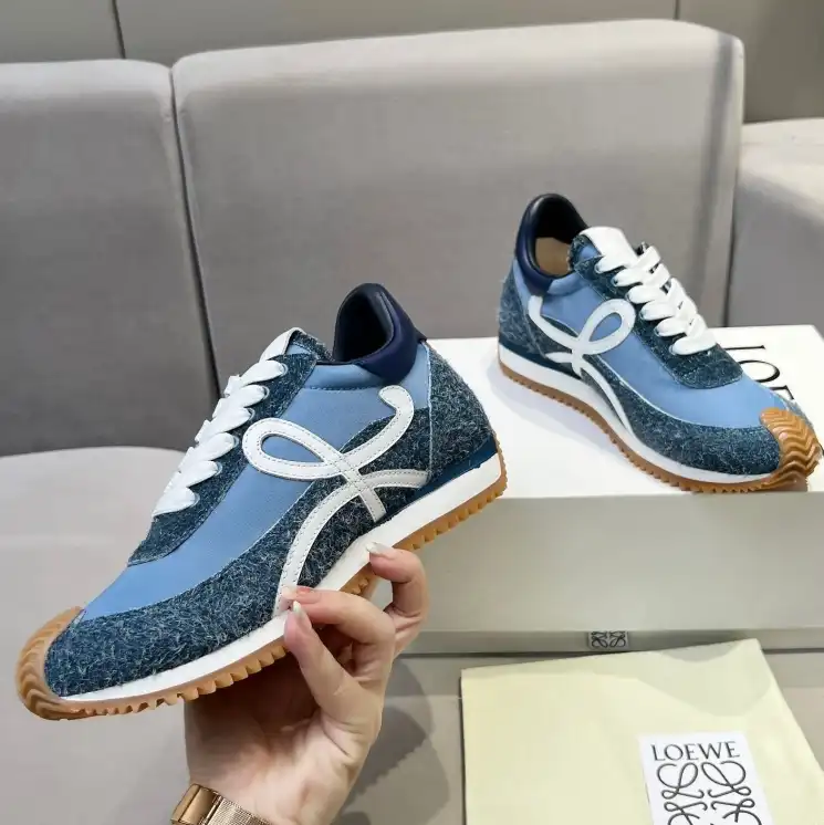 hype Loewe Sneakers