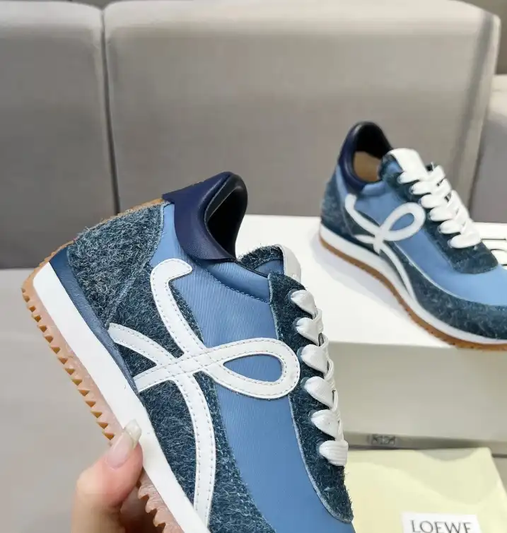 hype Loewe Sneakers