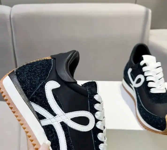 hype Loewe Sneakers