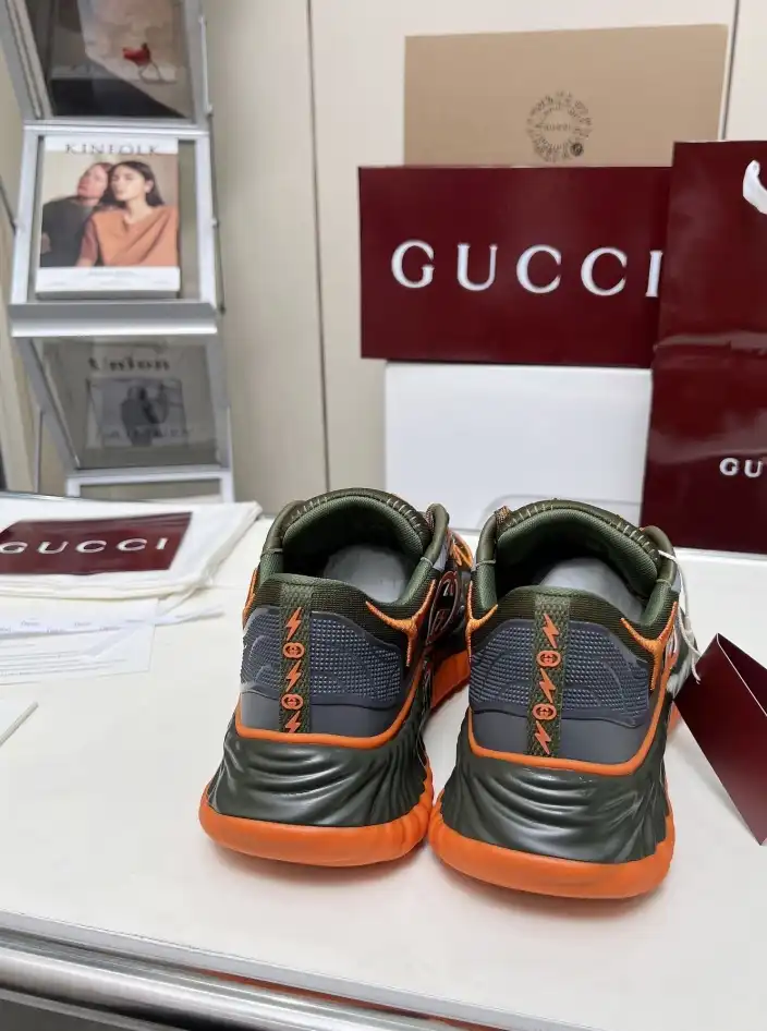 hype Gucci Slippers