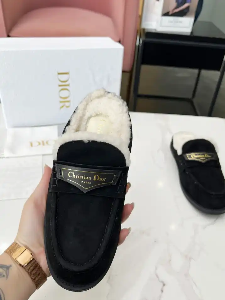 hype Christian Dior Slippers