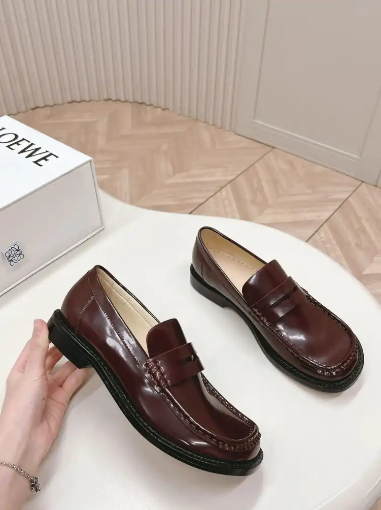 hype Loewe Leather Shoes