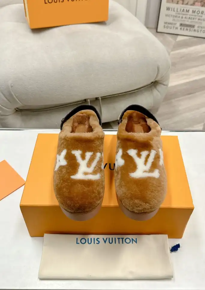 hype LV Slippers