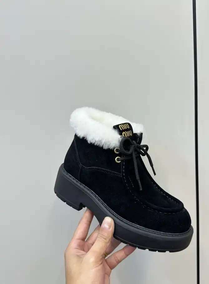 hype Miu Miu Boots