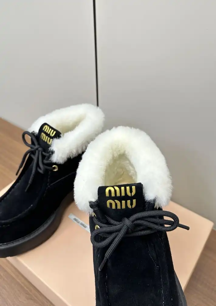 hype Miu Miu Boots