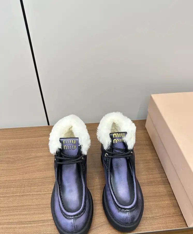 hype Miu Miu Boots