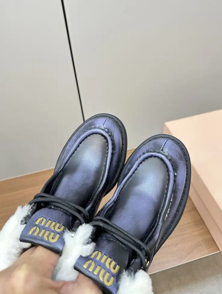 hype Miu Miu Boots