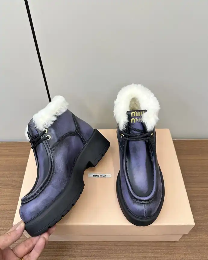 hype Miu Miu Boots