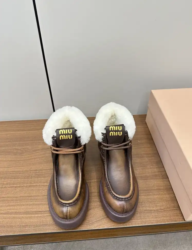 hype Miu Miu Boots