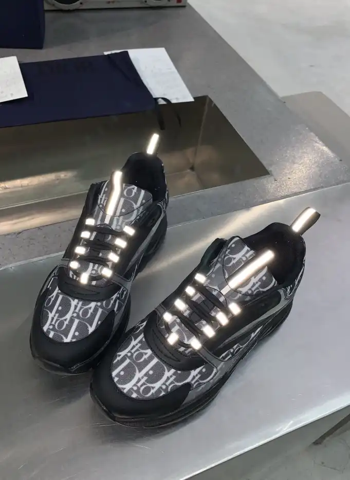 hype Christian Dior Sneakers