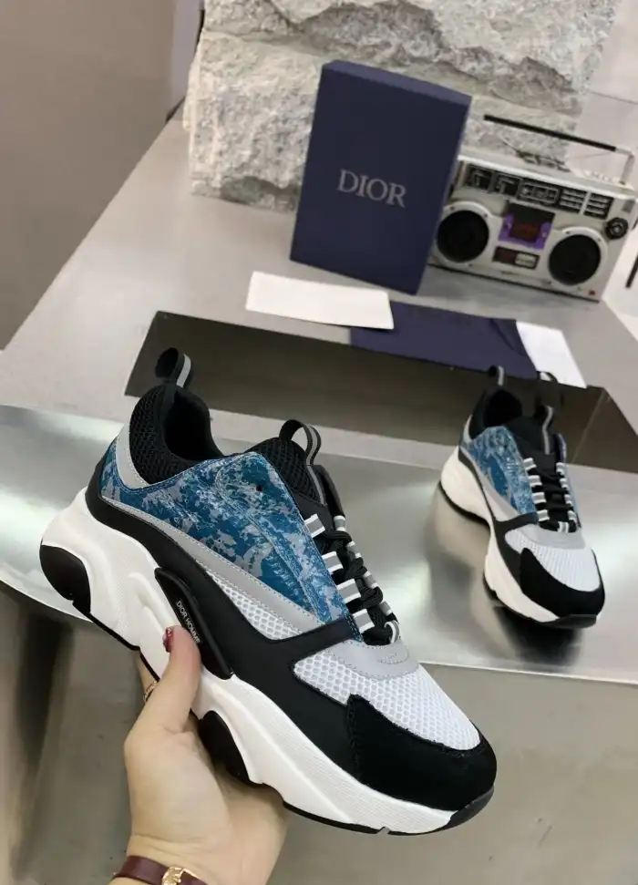 hype Christian Dior Sneakers