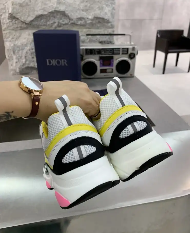 hype Christian Dior Sneakers