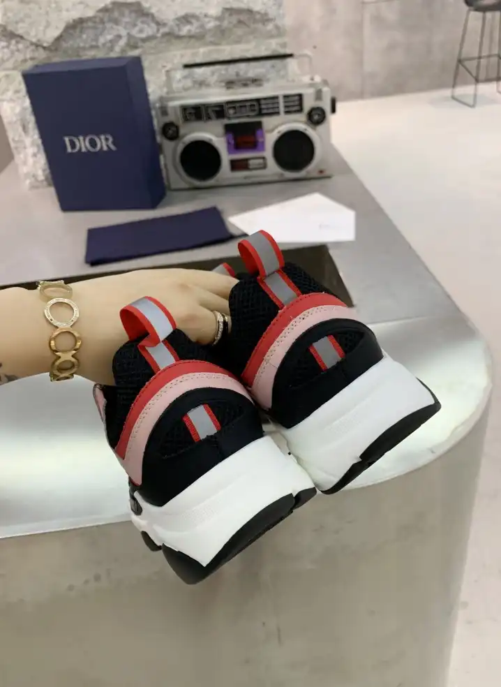 hype Christian Dior Sneakers