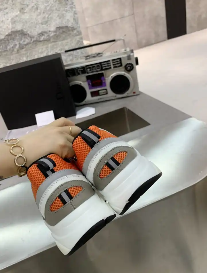 hype Christian Dior Sneakers