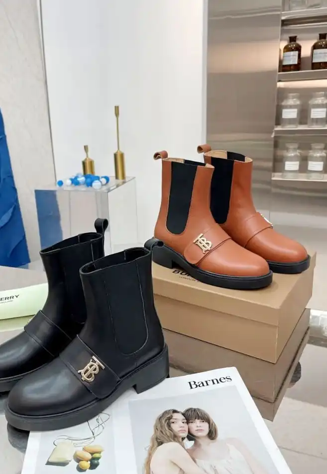 hype Burberry Boots