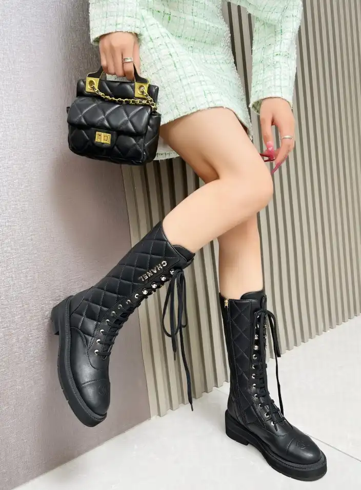 hype Chanel Boots