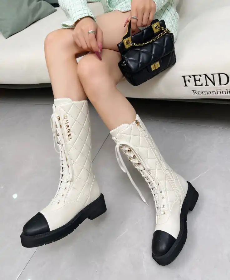 hype Chanel Boots