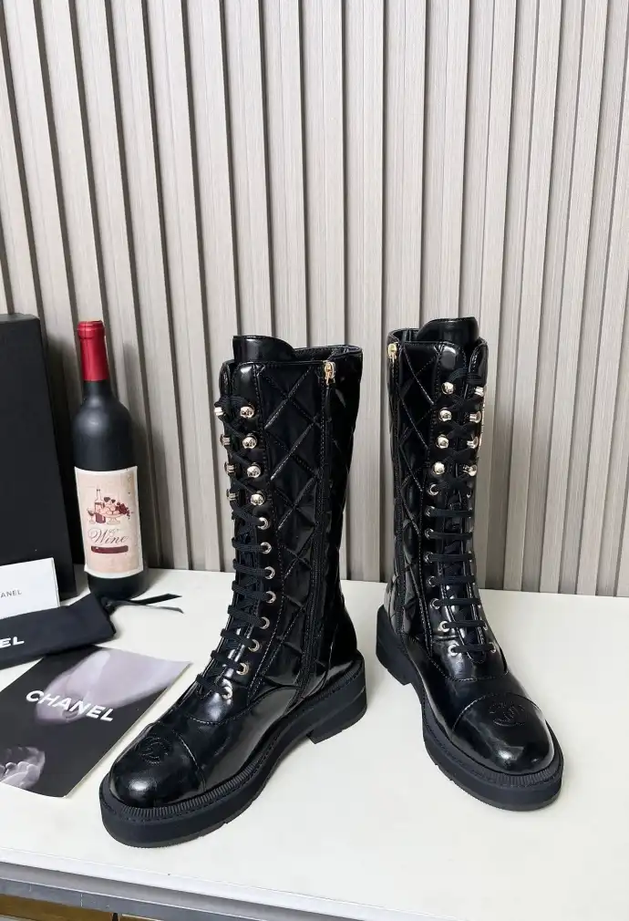 hype Chanel Boots