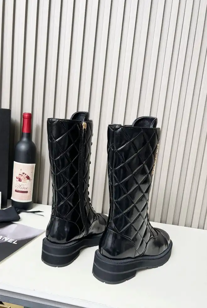 hype Chanel Boots