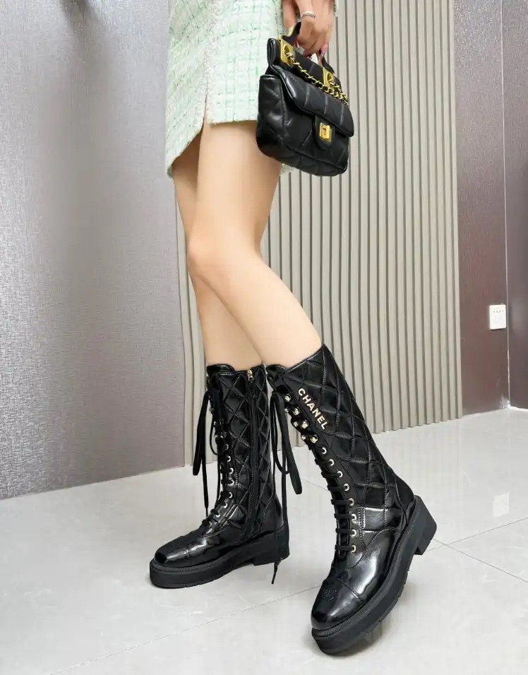 hype Chanel Boots