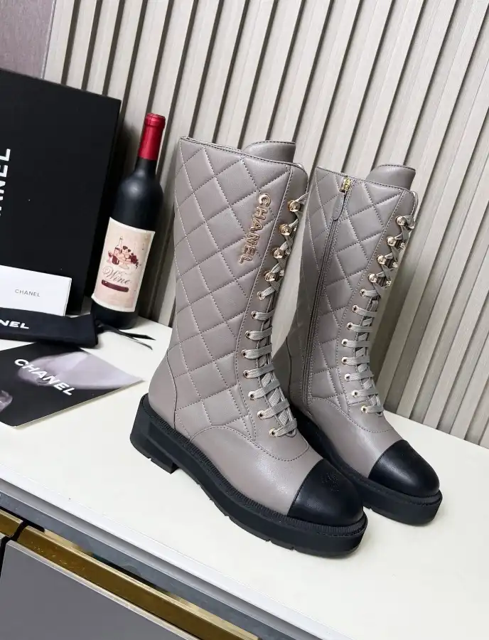 hype Chanel Boots