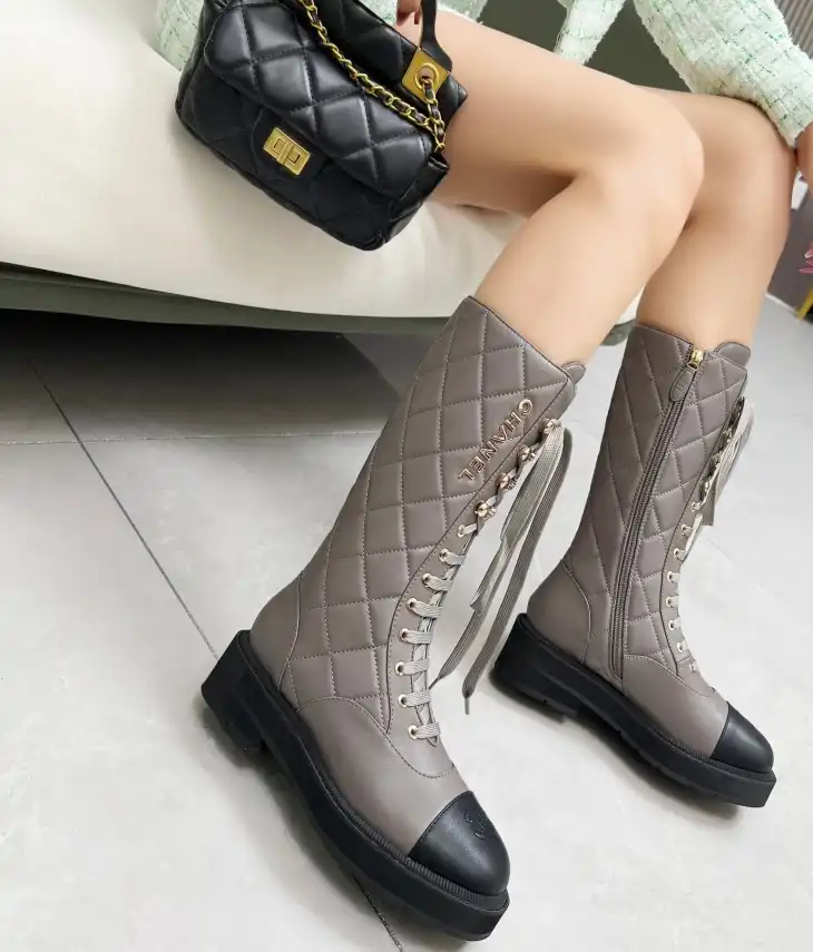 hype Chanel Boots