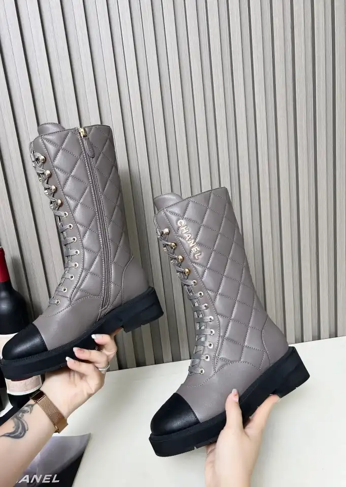 hype Chanel Boots