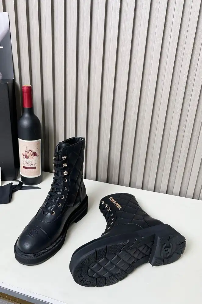 hype Chanel Boots