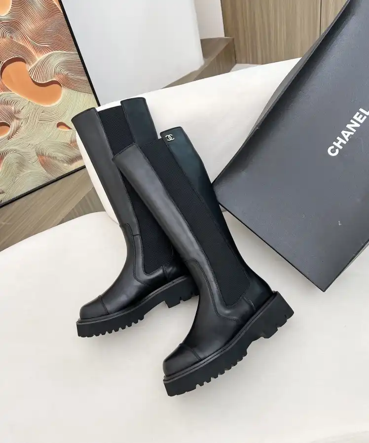 hype Chanel Boots