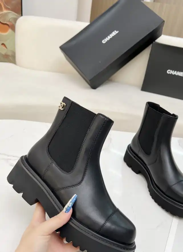 hype Chanel Boots