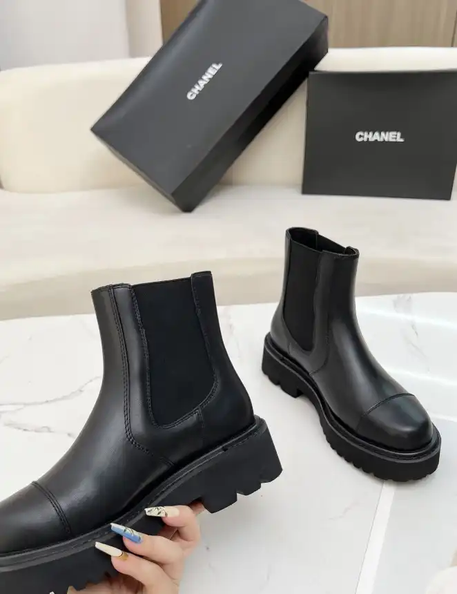 hype Chanel Boots