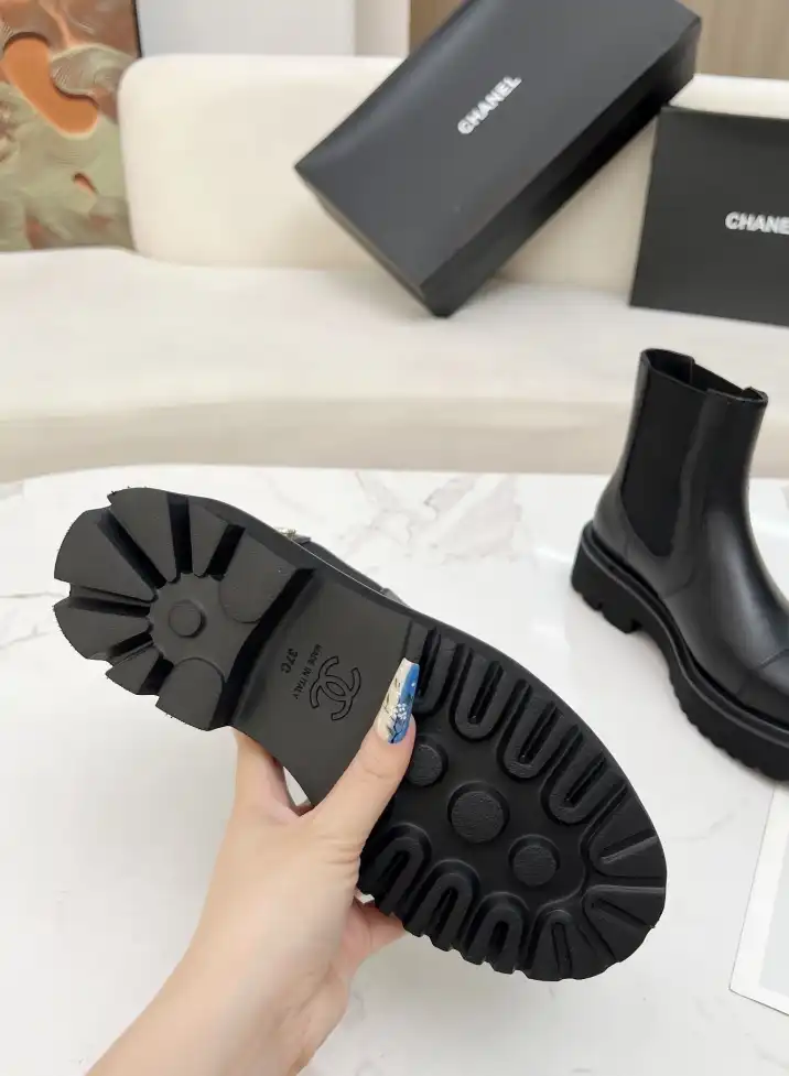 hype Chanel Boots