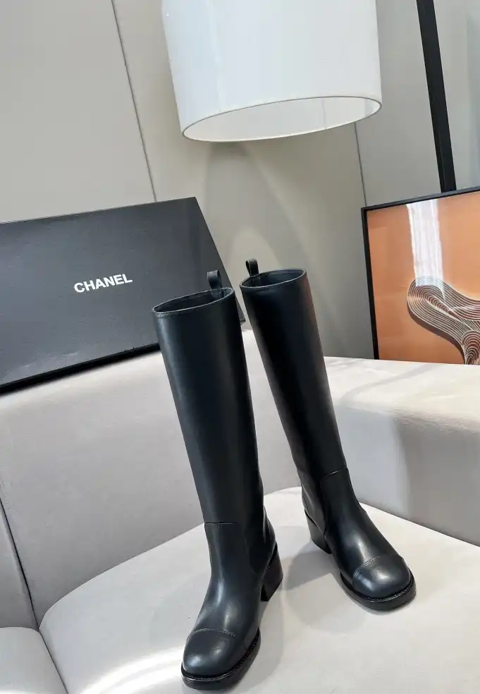 hype Chanel Boots