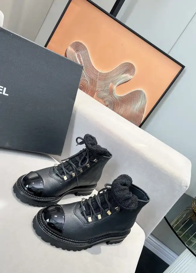 hype Chanel Boots