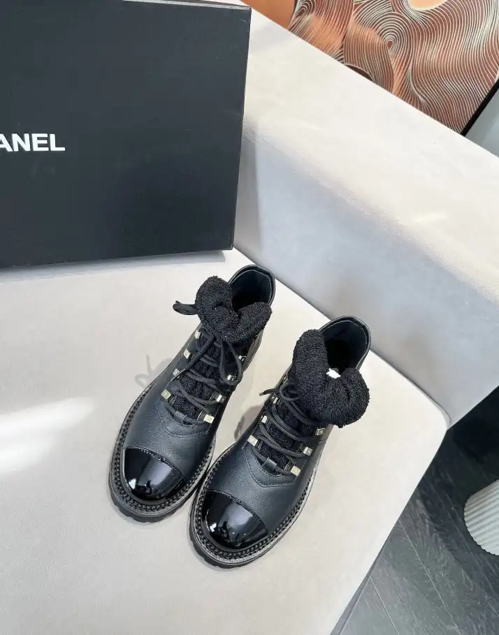 hype Chanel Boots