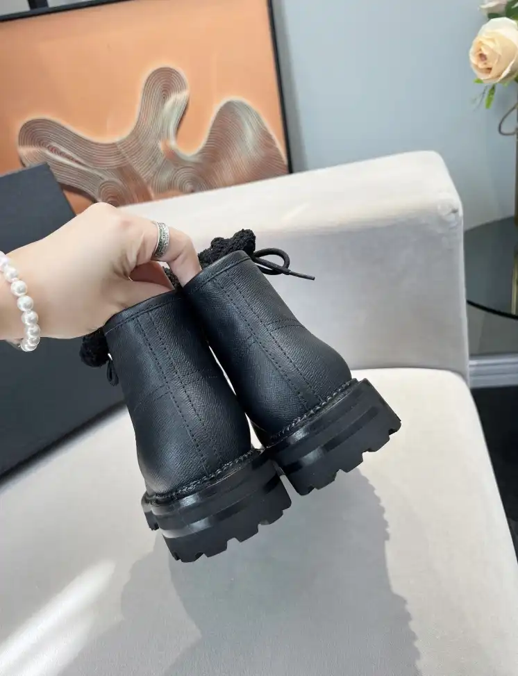 hype Chanel Boots