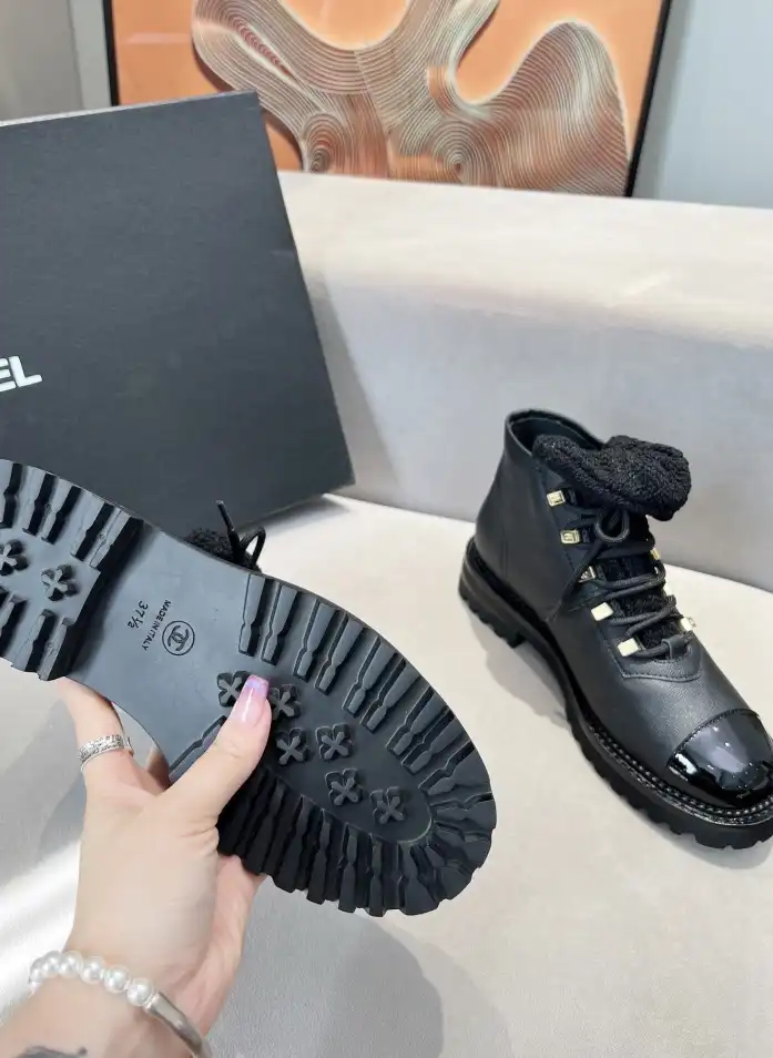 hype Chanel Boots